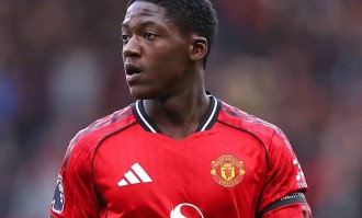 曼联或批准梅努租借那不勒斯，前提不设买断条款