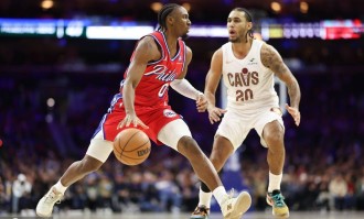 泰森39+5+4&amp;amp;准绝杀恩比德33+5 骑士险胜76人