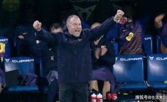 太邋遢！巴萨苦不堪言，西甲大战：费兰轰2球，拉什福德染红